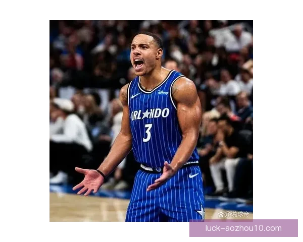 印第安纳步行者险胜达拉斯独行侠比赛精彩回顾与关键表现分析