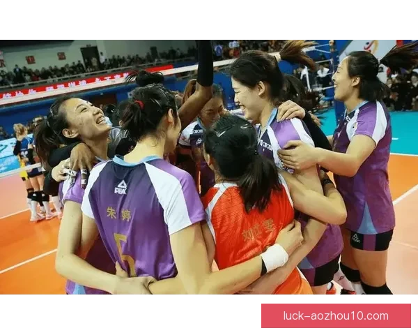 罗切文德女篮稳扎稳打击败图鲁兹女篮展现强劲整体实力与关键时刻掌控能力