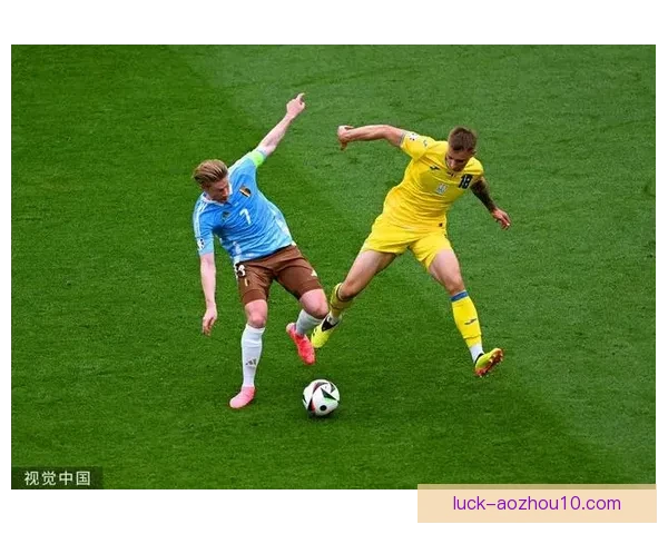 科万英佩尔与米克斯高激战平局赛场精彩对决分析